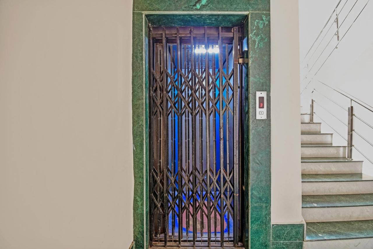Capital O Kabita Guest House Near Acropolis Mall Καλκούτα Εξωτερικό φωτογραφία