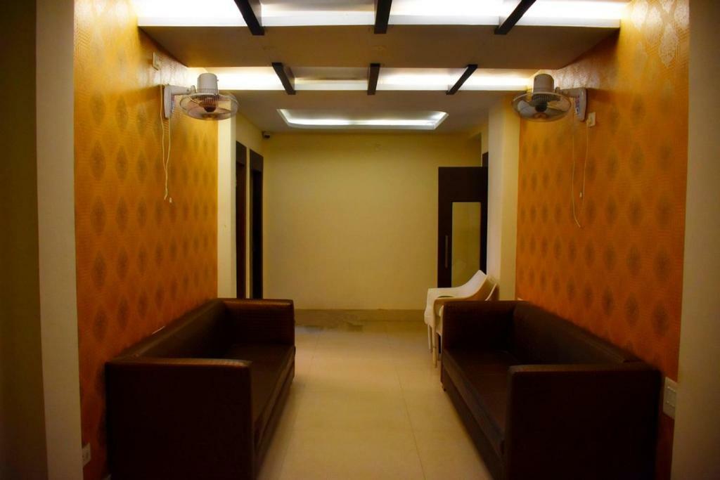 Capital O Kabita Guest House Near Acropolis Mall Καλκούτα Εξωτερικό φωτογραφία